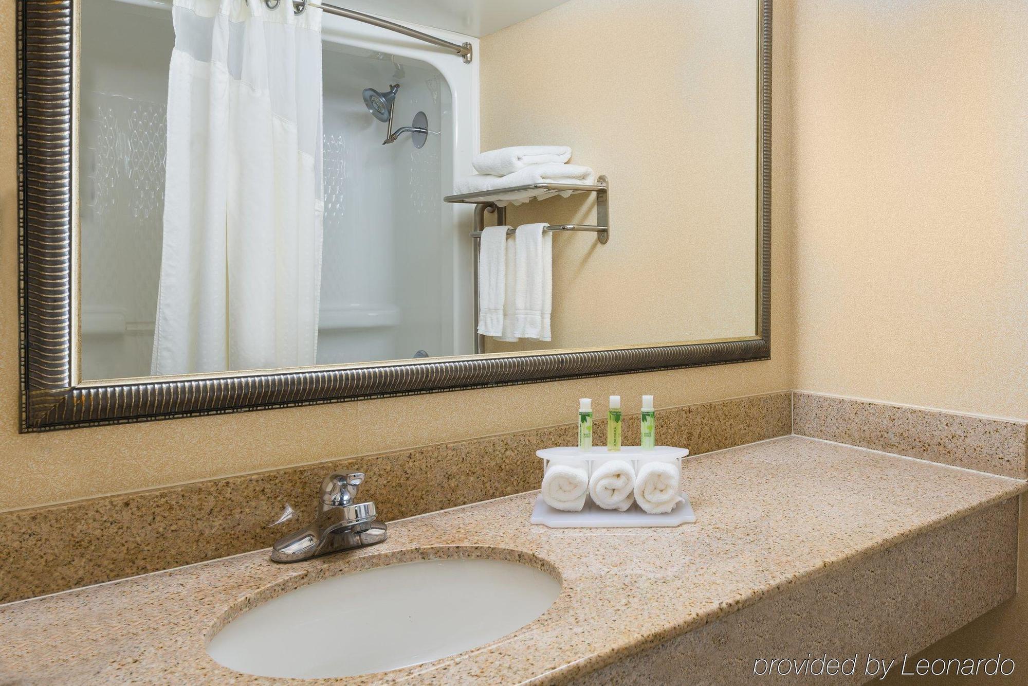 Holiday Inn Express Richmond-Mechanicsville By Ihg Екстер'єр фото