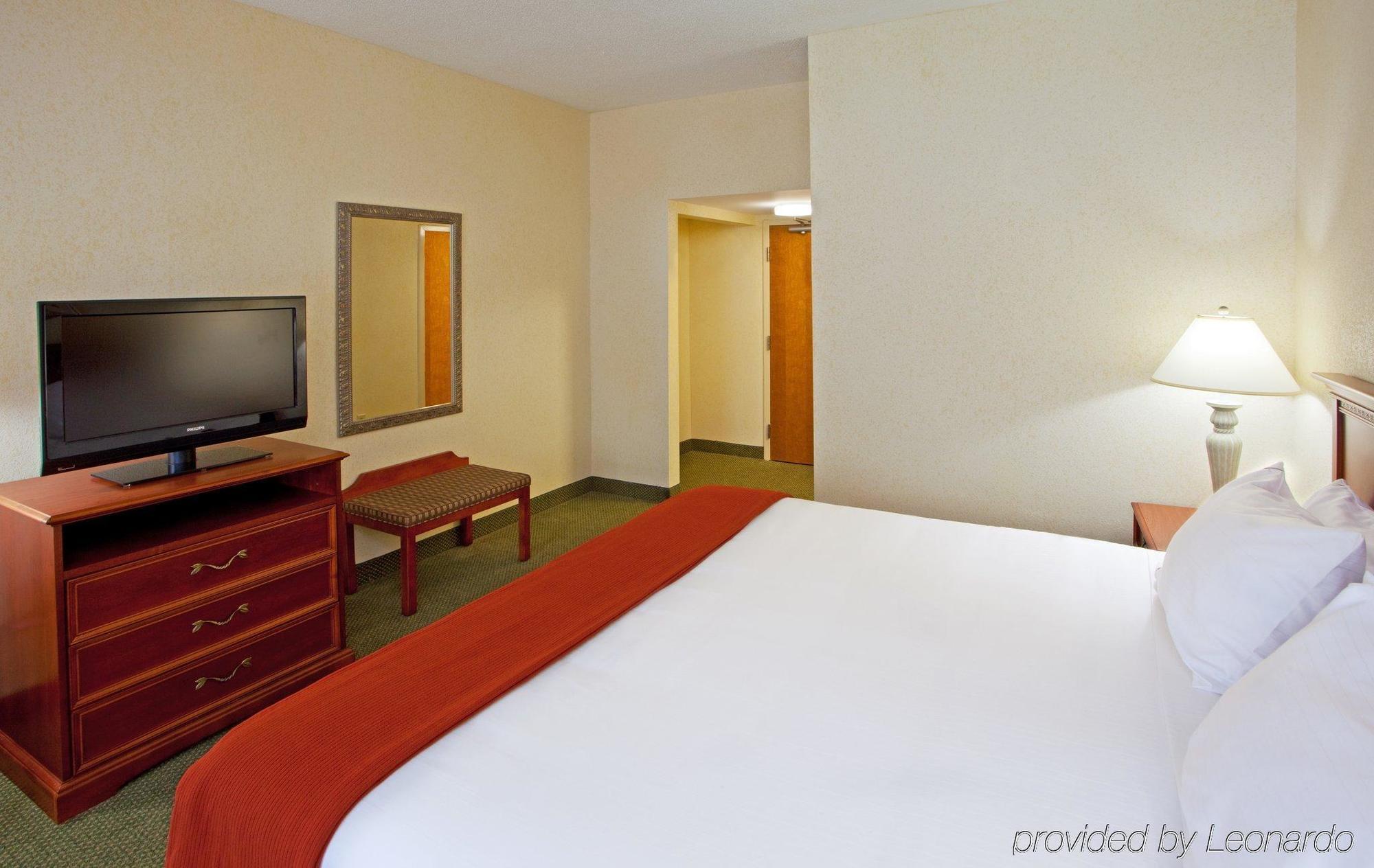 Holiday Inn Express Richmond-Mechanicsville By Ihg Номер фото