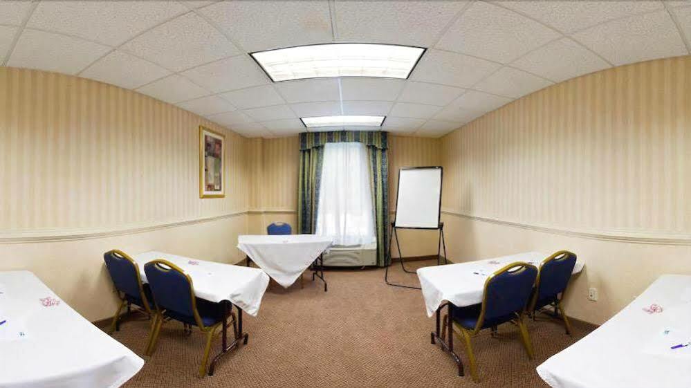 Holiday Inn Express Richmond-Mechanicsville By Ihg Екстер'єр фото